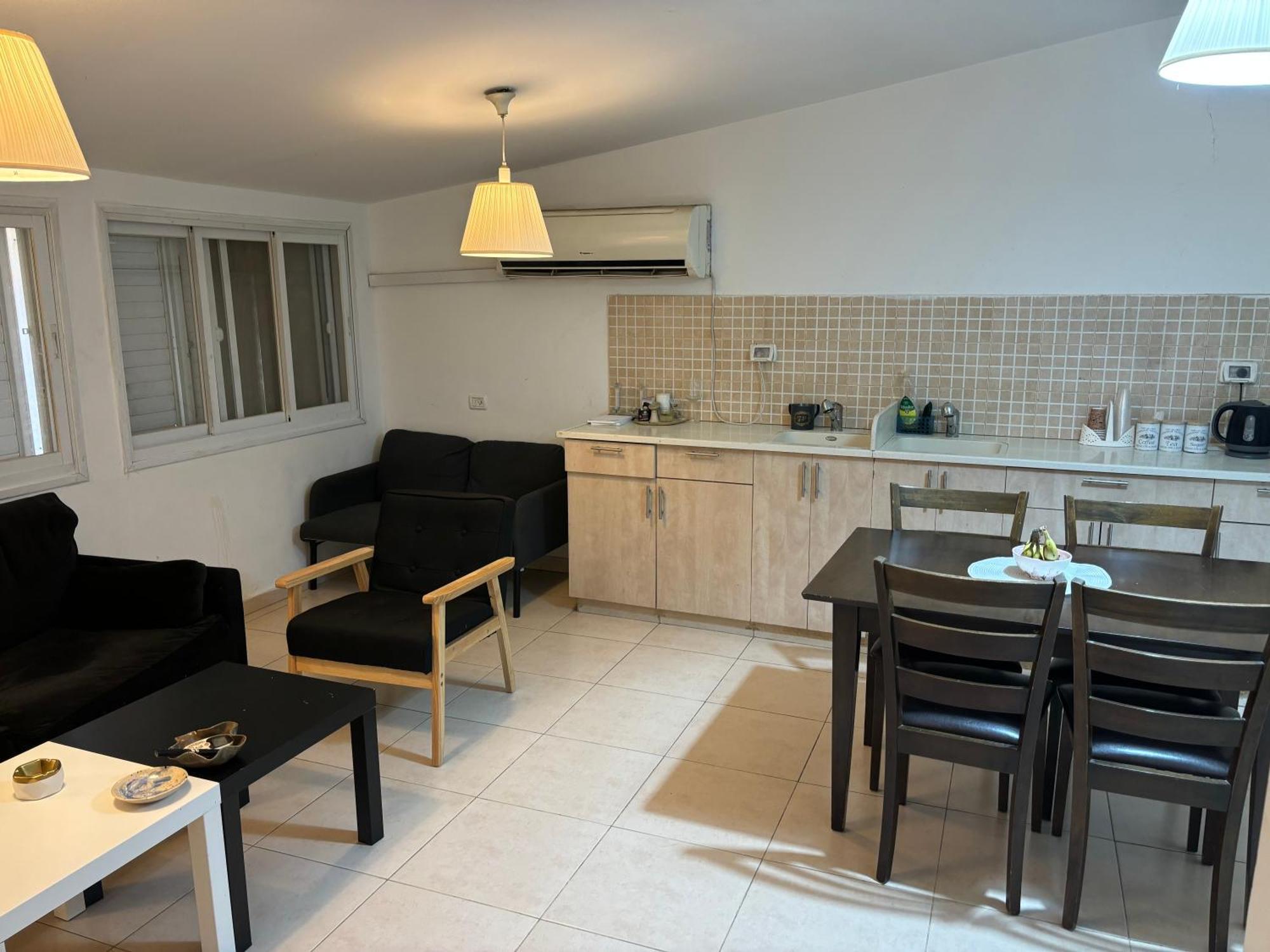 בר אילן Apartment *